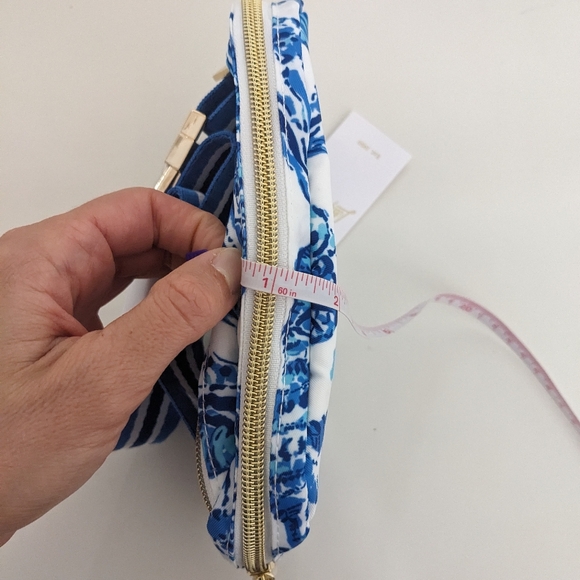 NWT! Lilly Pulitzer Jeanie Belt Bag In Resort White Shell Collector - Picture 15 of 16